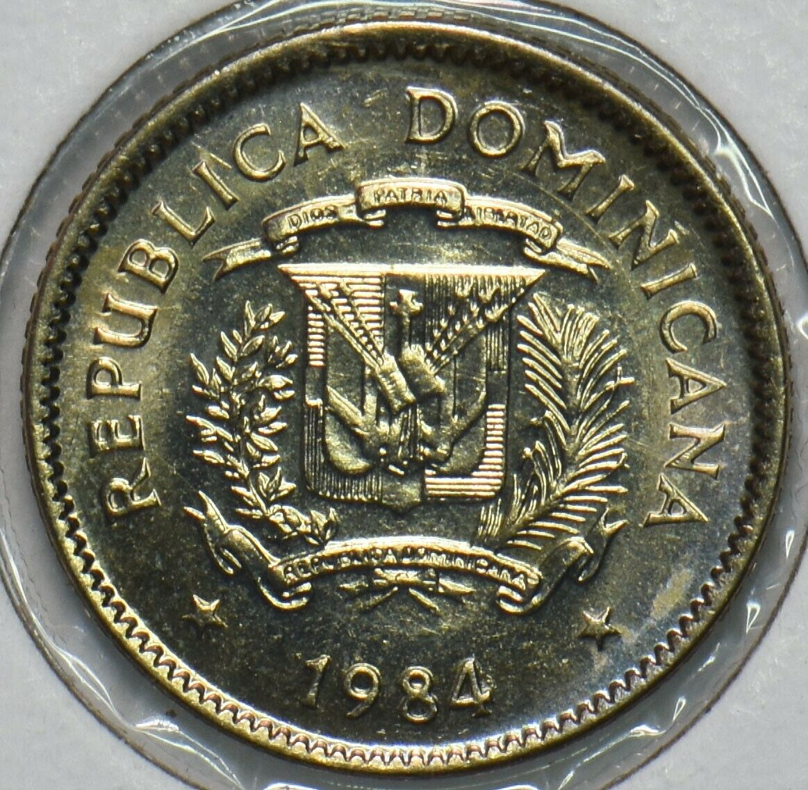 Dominican Republic 1984 10 Centavos 903719 combine shipping - Fresh Stock Dated December 2025
