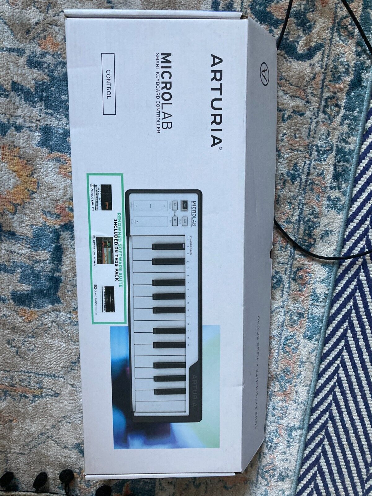 Arturia Microlab Black MIDI controller keyboard 25 key - Fresh Stock Dated December 2025