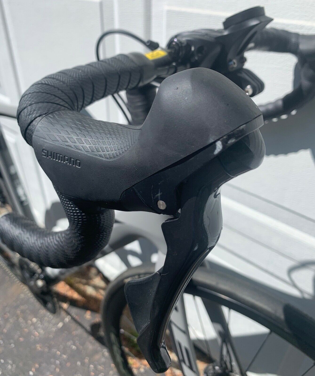 2019 Giant Defy Advanced 2  carbon medium large Road Bike- GREAT CONDITION! - Fresh Stock Dated December 2025