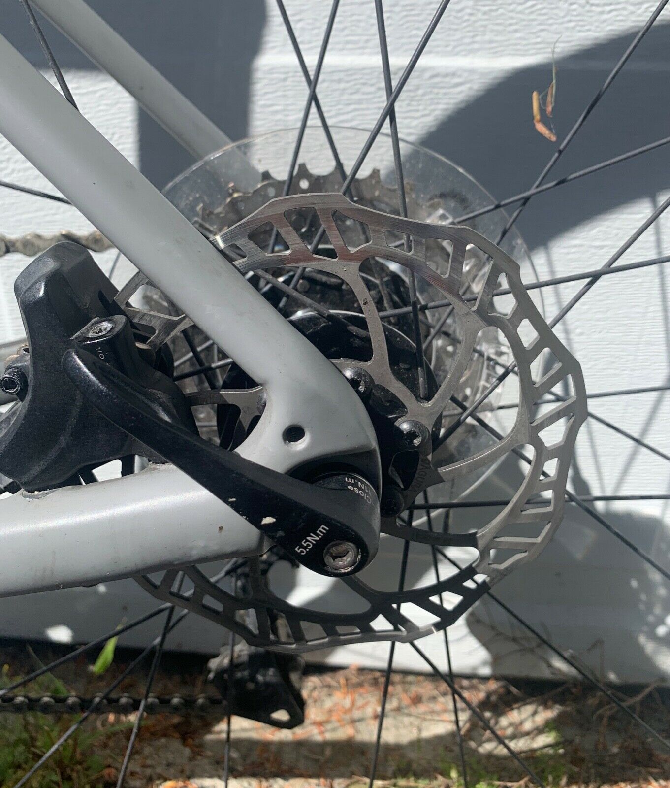 2019 Giant Defy Advanced 2  carbon medium large Road Bike- GREAT CONDITION! - Fresh Stock Dated December 2025