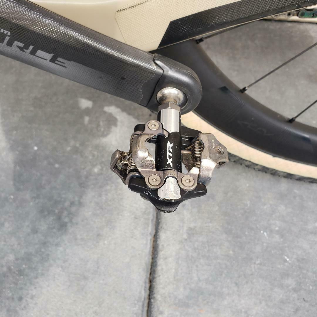 PIVOT VAULT V4 REYNOLDS CARBON Sram Force AXS e-Tap 12-Speed 2020 Retail $ 7500 - Fresh Stock Dated December 2025