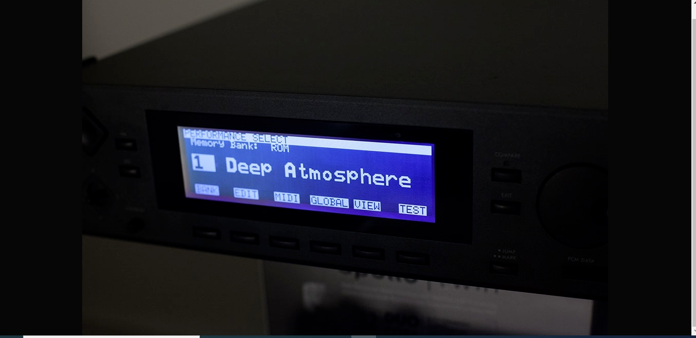 Blue Kurzweil k2000/k2000r, Korg 01/w, 01r/w, Wavestation, A/D,Led Lcd  Display - Fresh Stock Dated December 2025