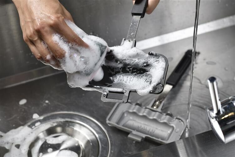 4W1H Hot Sand Solo Hot Sandwich Maker Tsubame Sanjo Kitchen Renewal Version - Fresh Stock Dated February 2026