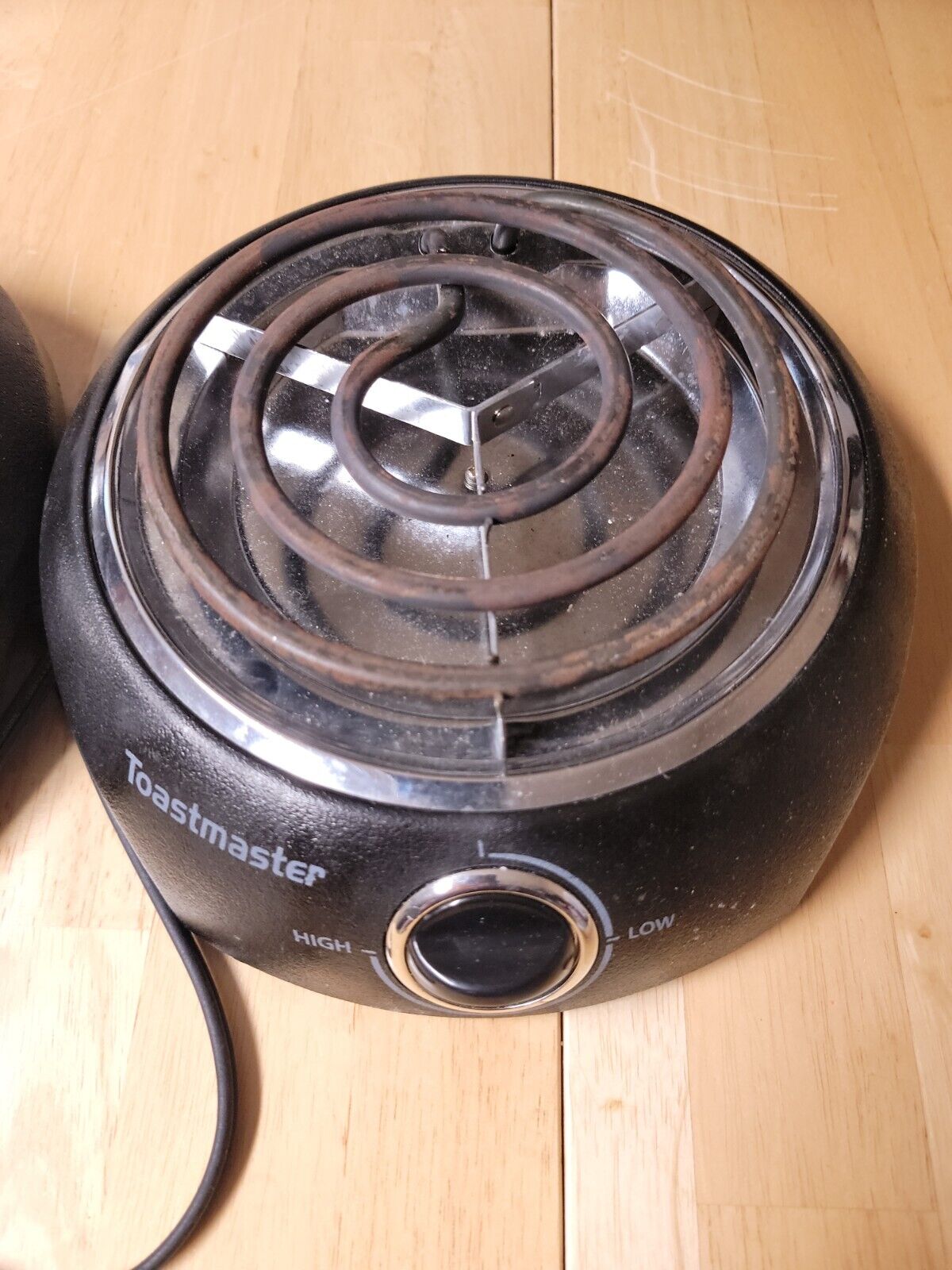 Toastmaster Single Burner 1000W Hot Plate Model TM-10SB Used - Fresh Stock Dated February 2026