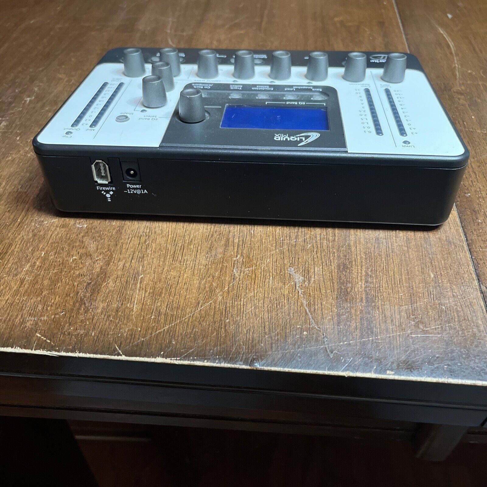 Focusrite Liquidmix 32 - with vintage EQ and compression modelling - Fresh Stock Dated December 2025