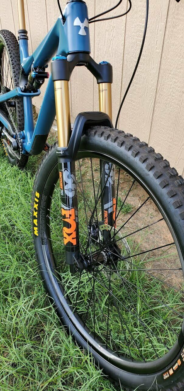 2020 NukeProof Reactor - Full custom top of the line build - Fresh Stock Dated December 2025