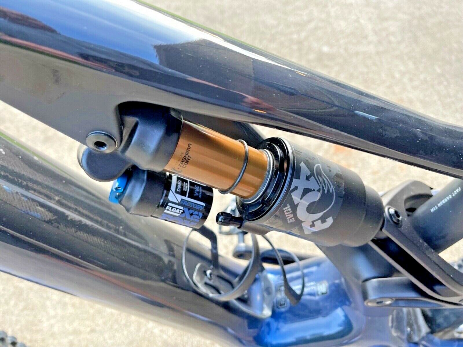 2022 Specialized SWorks Turbi Levo size L - Fresh Stock Dated December 2025