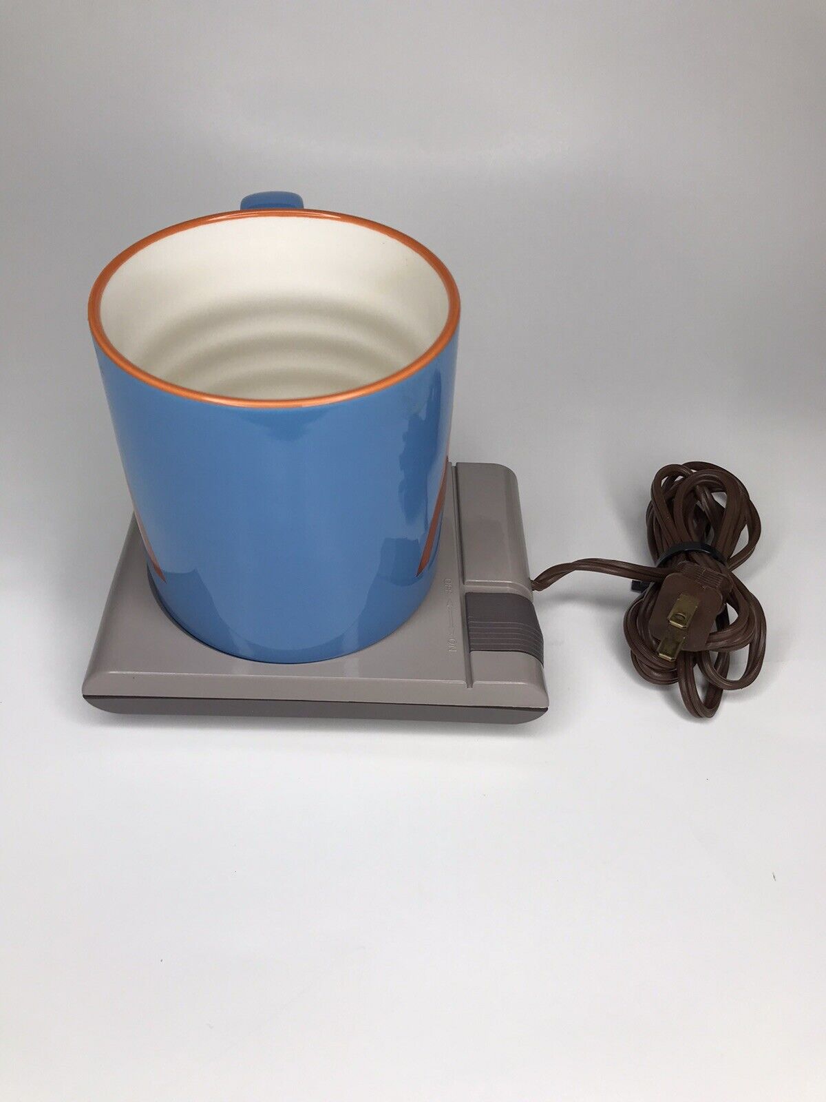 Vintage Dazey 25 Watt Coffee Tea Cup Mug Beverage Warmer Model CW-10 Brown - Fresh Stock Dated February 2026