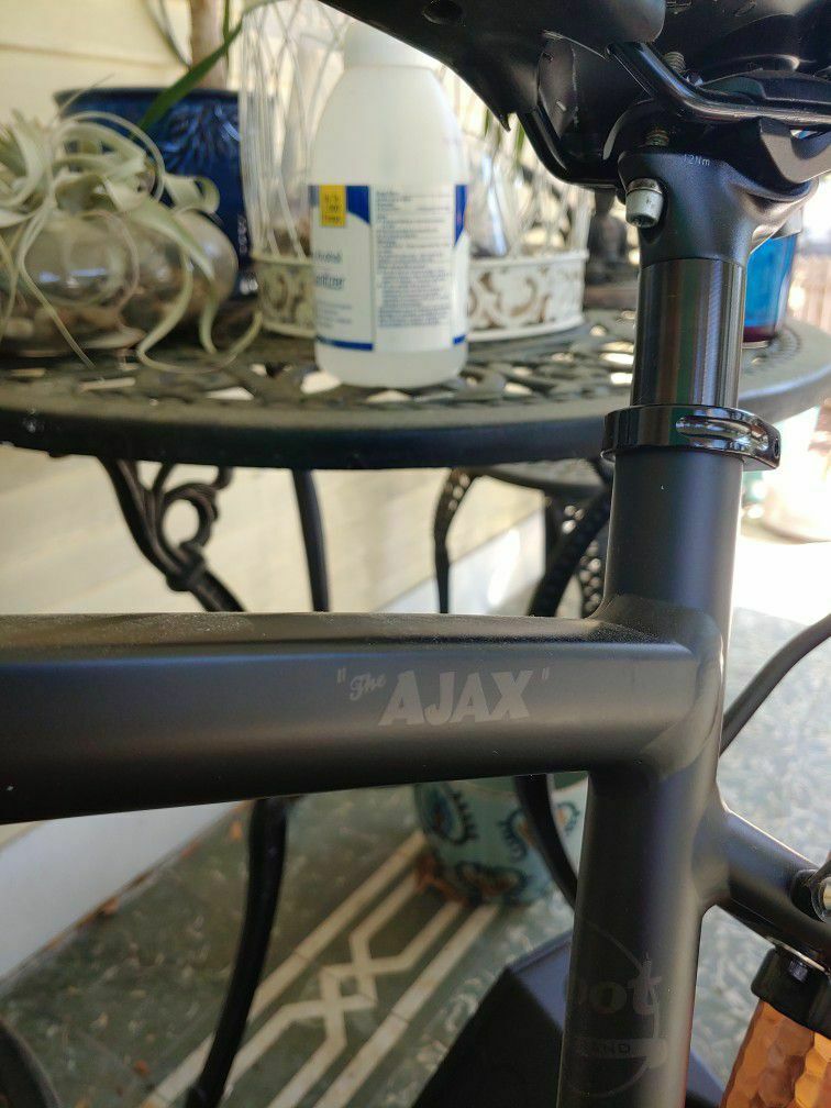 Spot Ajax - Bicycle, Med - Fresh Stock Dated December 2025