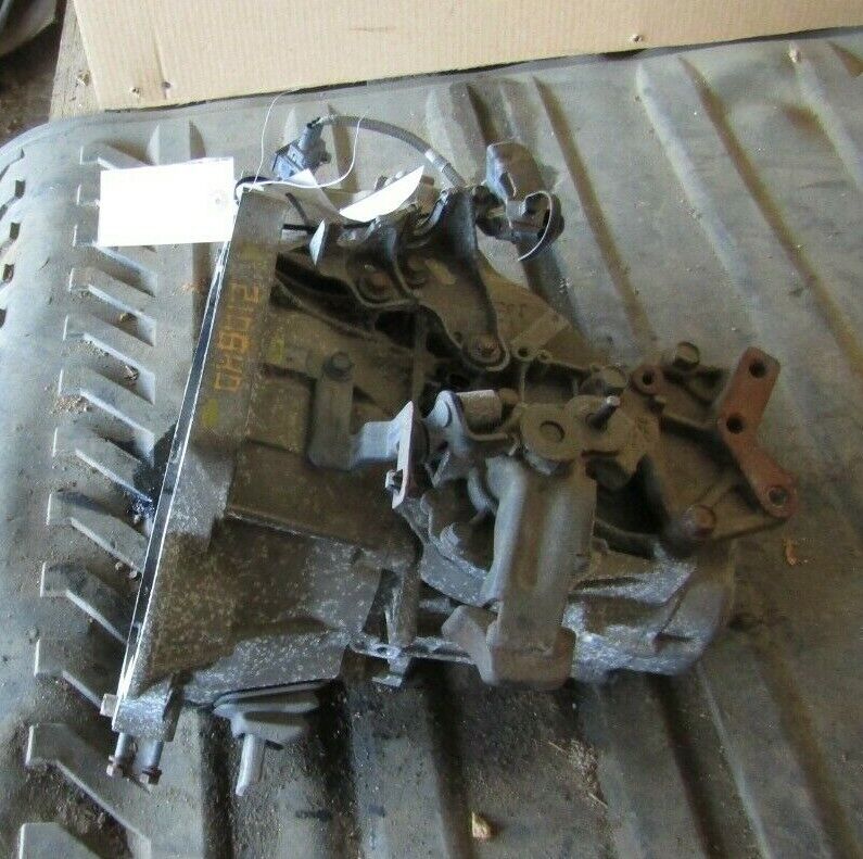 Manual Transmission 12-13 KIA SOUL 6 SPEED 210640 400-62169 1.6L *USED* - Fresh Stock Dated January 2026