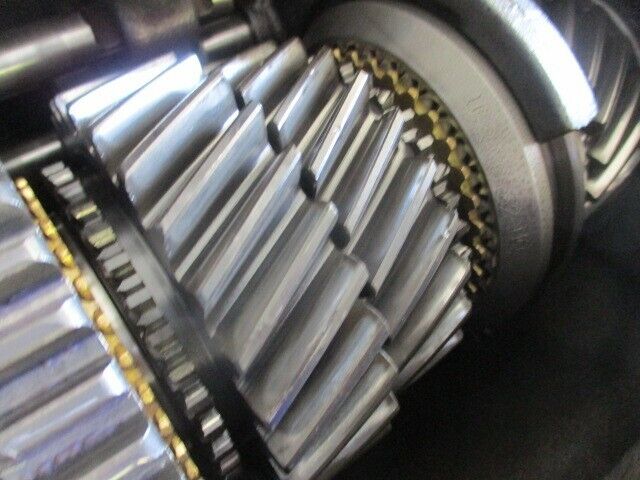 VINTAGE TOP LOADER 4 SPEED TRANSMISSION SUNBEAM TIGER 1964 FAIRLANE GT - Fresh Stock Dated December 2025