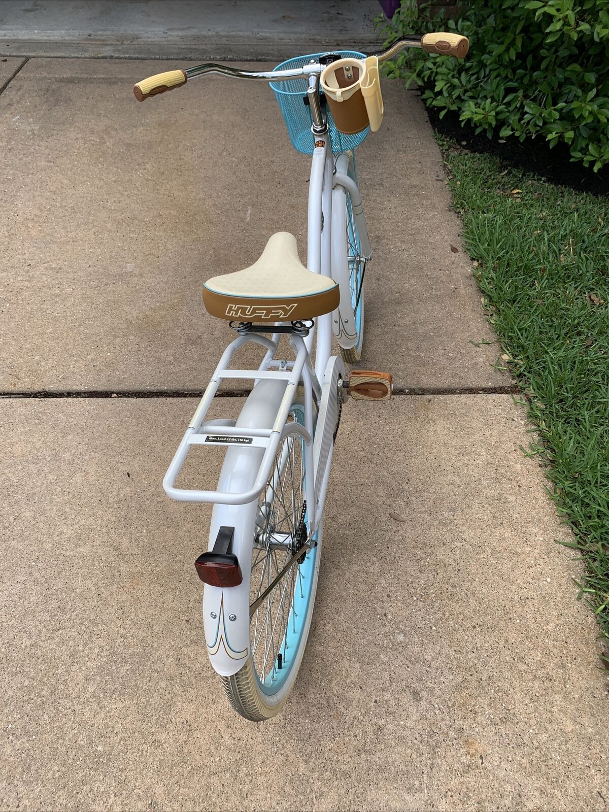 Huffy Nel Lusso 26 inch Cruiser Bike - White - Fresh Stock Dated January 2026