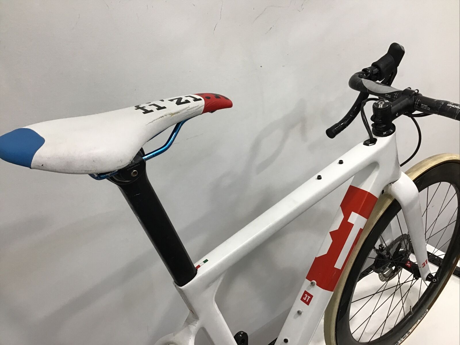 2019 3T Exploro Team Gravel Bike Medium Carbon Shimano XT Di2 Dura-Ace - Fresh Stock Dated December 2025