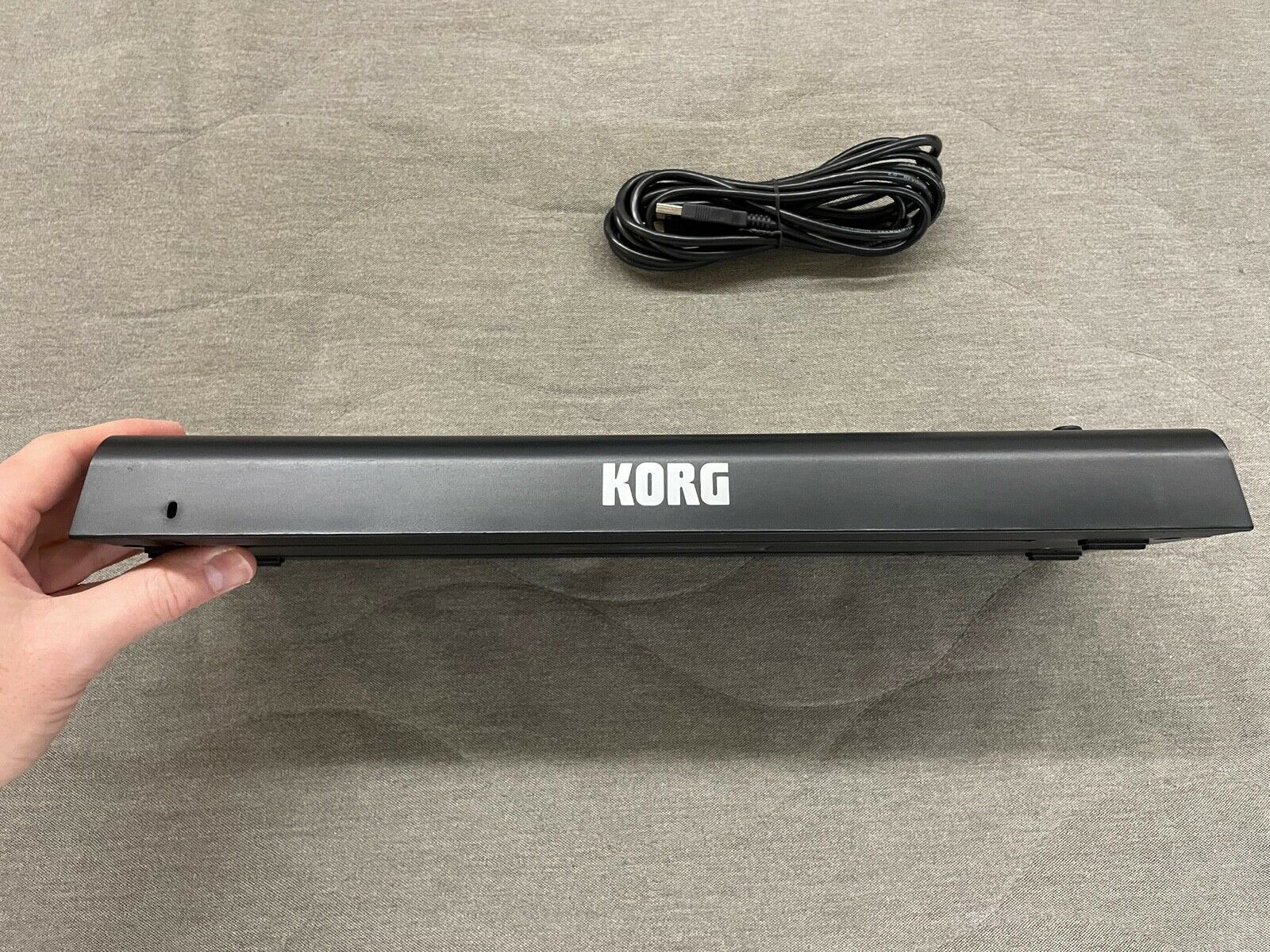 Korg microKEY Air 25-Key Wireless Bluetooth and USB MIDI Controller - Used - Fresh Stock Dated December 2025