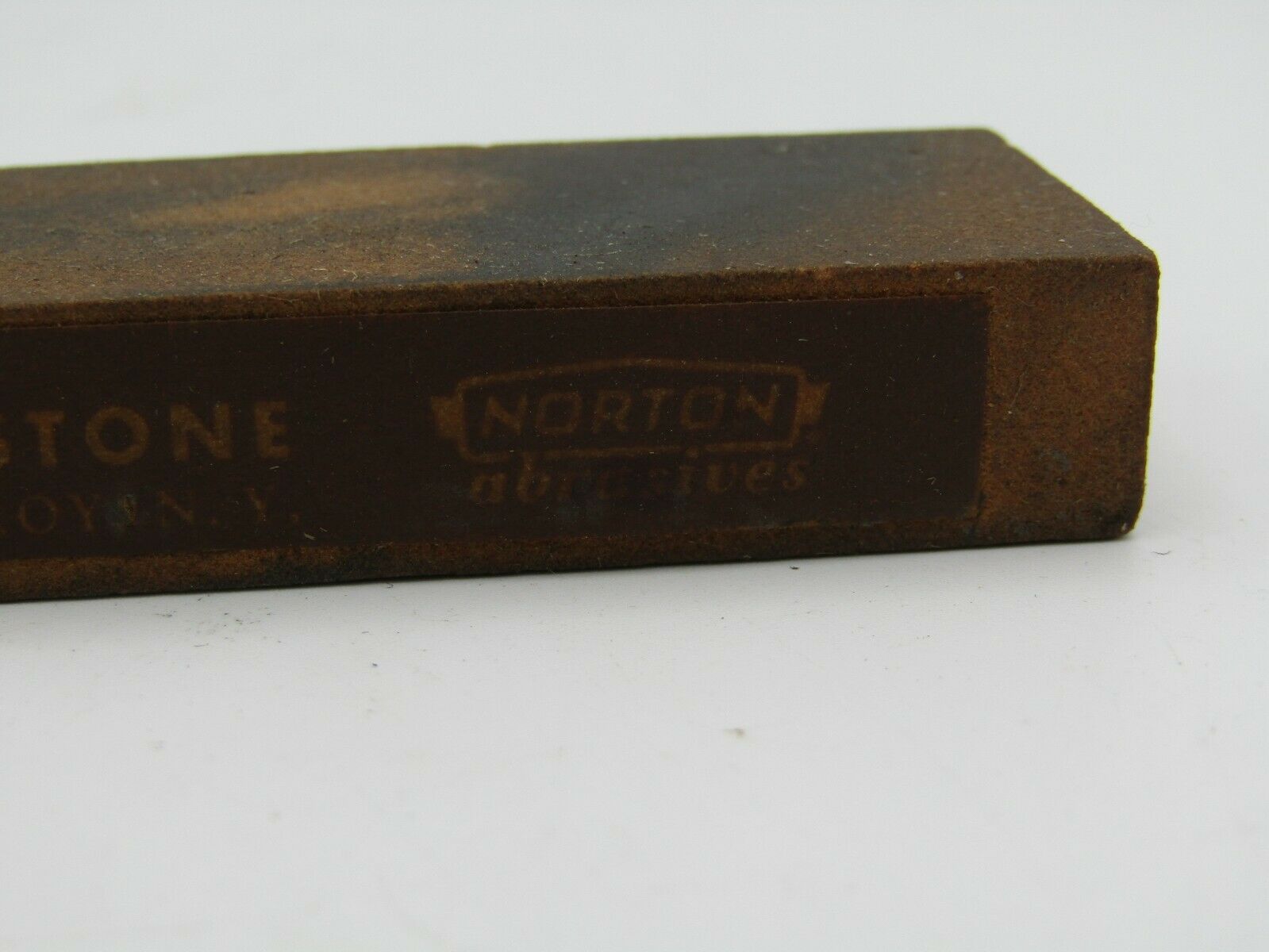 2 NORTON INDIA OILSTONE SHARPENING STONES FOR JEWELER & WATCHMAKER TOOLS w1 - Fresh Stock Dated December 2025