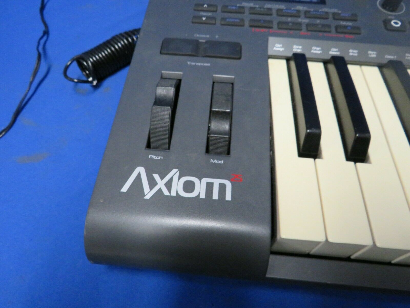 M-Audio Axiom 25 Advanced USB MIDI Controller w/9V power supply - Fresh Stock Dated December 2025