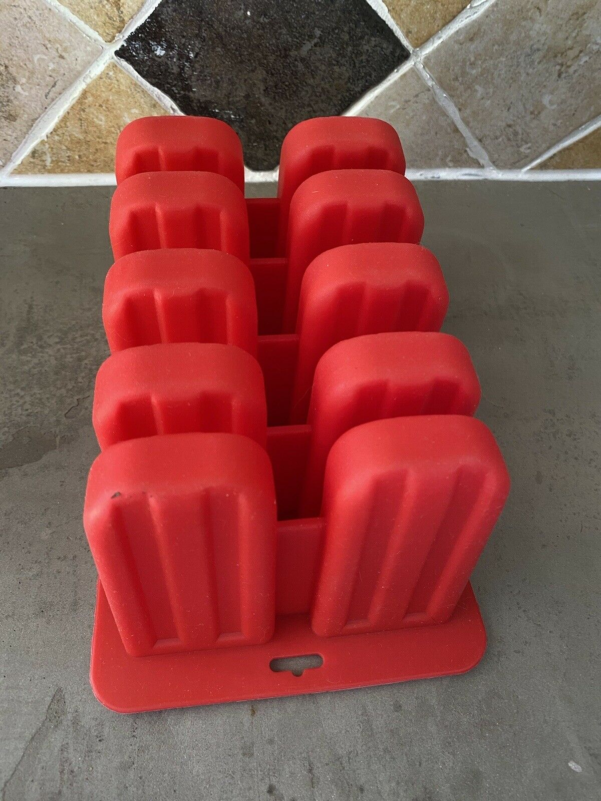 Ice Cream Popsicle Frozen Mold Silicone Lolly Pop Maker Ice Tray Lid Sticks (31) - Fresh Stock Dated February 2026