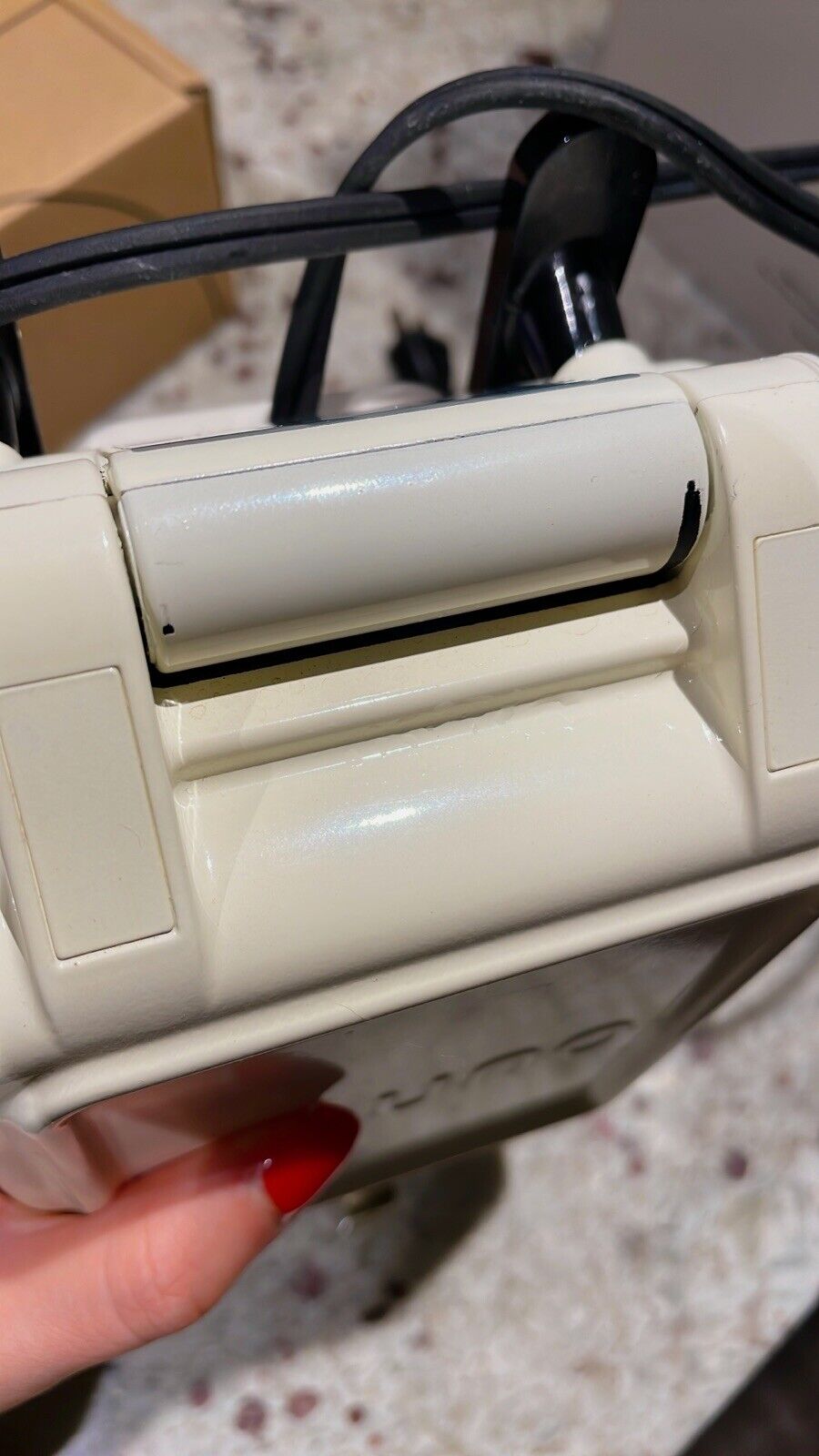 BRUNO Electric Hot Sand Maker SandwichHot Plate BOE043-WH White - Fresh Stock Dated February 2026