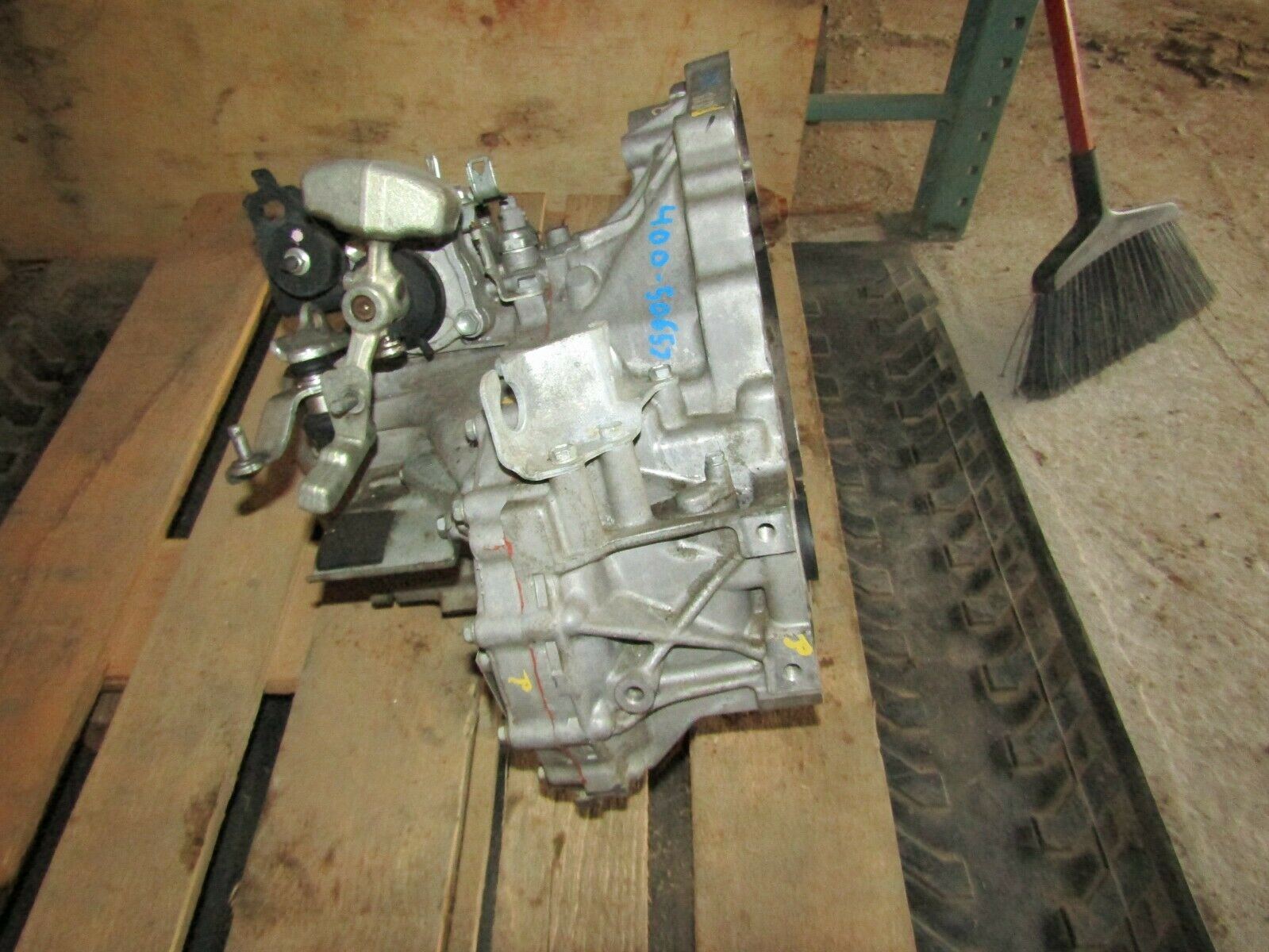 Manual Transmission Fits scion XB, 08-15 5 speed 400-50657 - Fresh Stock Dated December 2025