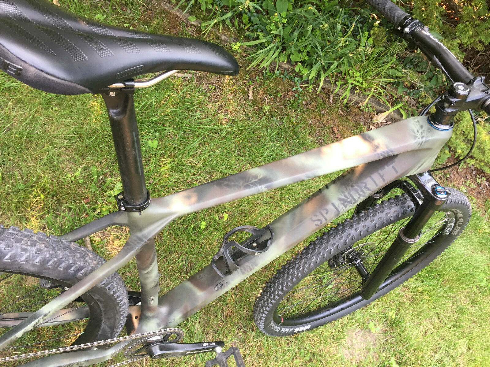 Mountain Bike custom carbon 29, Large 19