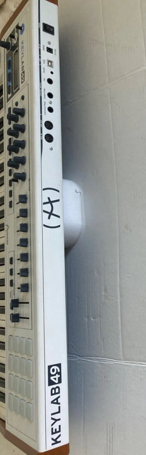 Arturia KeyLab 49 MIDI Controller Keyboard 49 Keys White 31x11x2 Analog - Fresh Stock Dated December 2025
