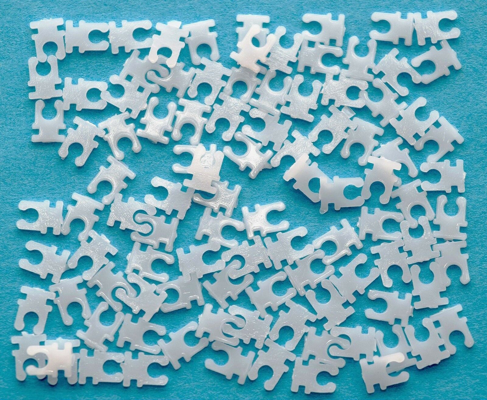 100 x NEW Crown Time Stopper WHITE Plastic Watch Battery Saver Clip stem lock - Fresh Stock Dated December 2025