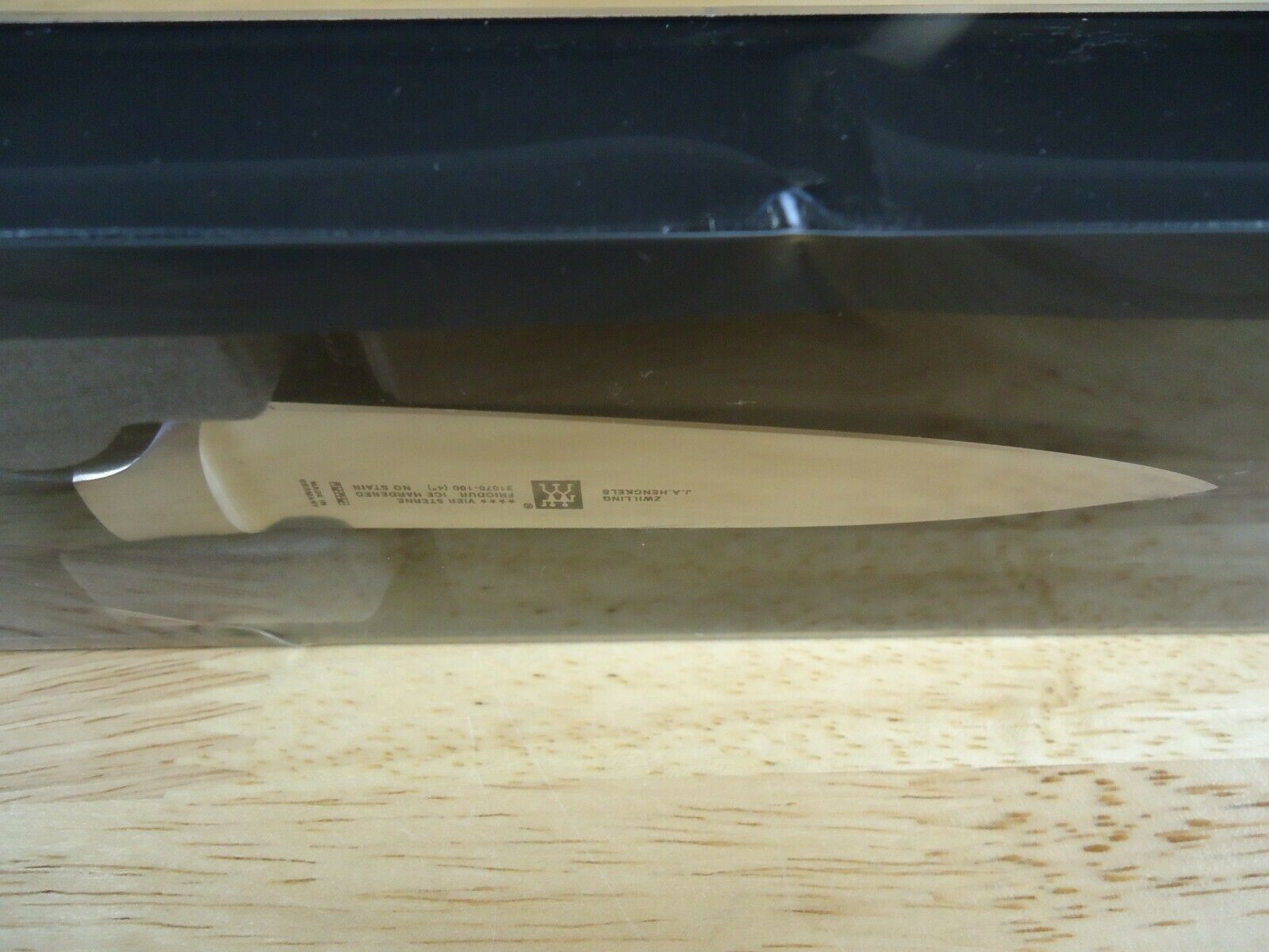 NEW Zwilling J.A. Henckels Four Star 4