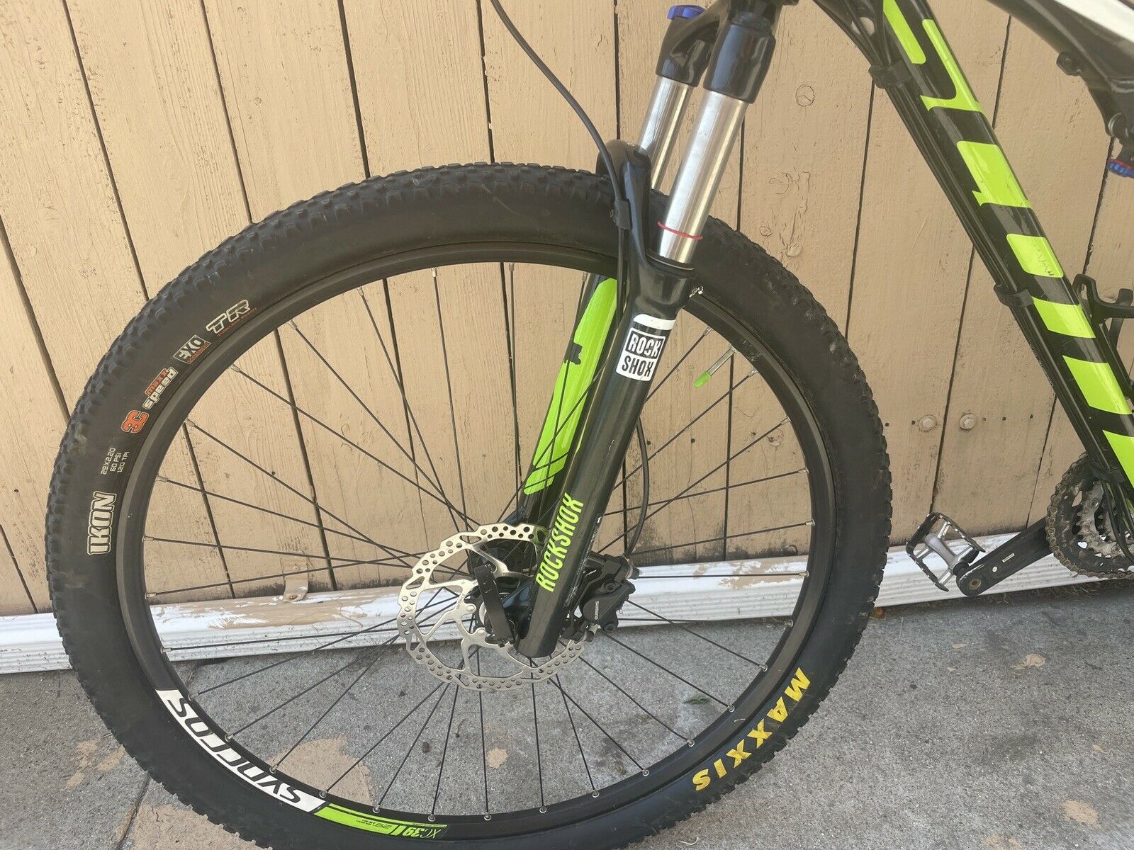 Scott spark 960 mtb 29er m size - Fresh Stock Dated December 2025