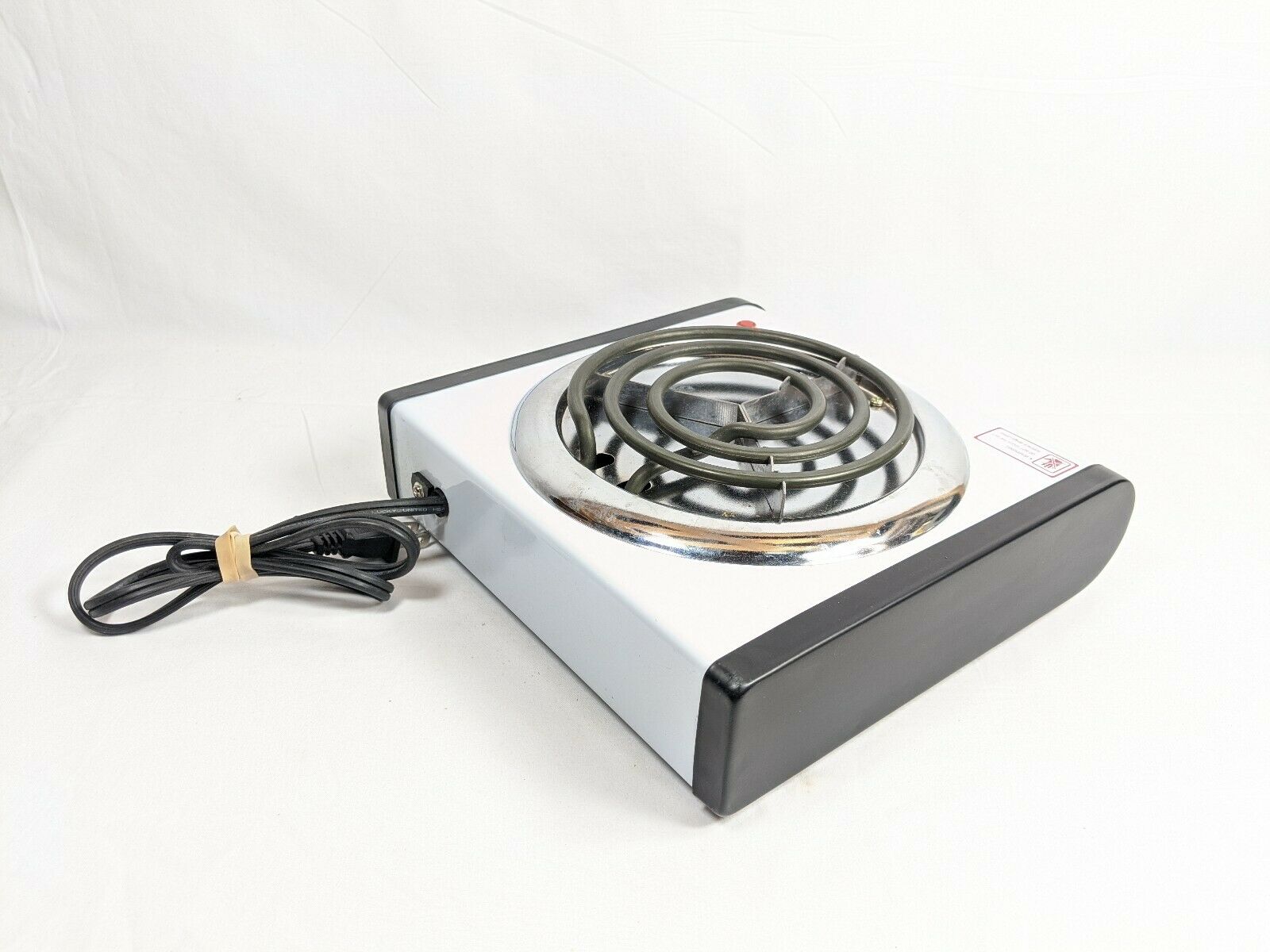 Aroma Electric Range Single Eye Burner AHP-301 White (ps3mer) - Fresh Stock Dated February 2026