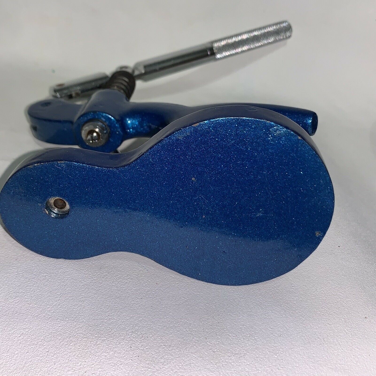 Watch Case Press With 7 Hollow & 7 Flat Nylon Dies Repair Battery Replacement - Fresh Stock Dated December 2025