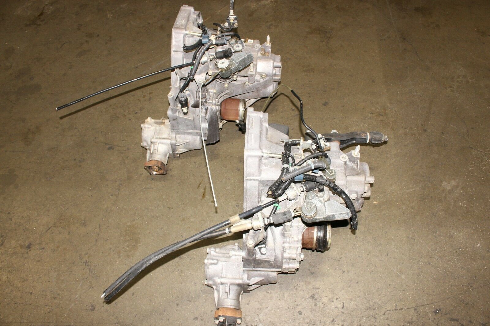 JDM 1997 1998 1999 2000 2001 Honda CRV AWD B20Z 5 Speed Manual Transmission 4X4 - Fresh Stock Dated December 2025