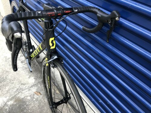 Scott Addict 56cm - Fresh Stock Dated December 2025
