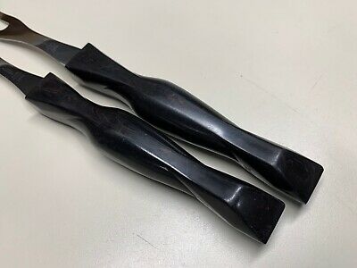 CUTCO CLASSIC BROWN TURNING & CARVING FORKS 1727 / 1726 USA **NICE CONDITION** - Fresh Stock Dated January 2026