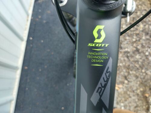 Bike Scott 720 Plus Scale  Size Large Bicycle - Fresh Stock Dated December 2025