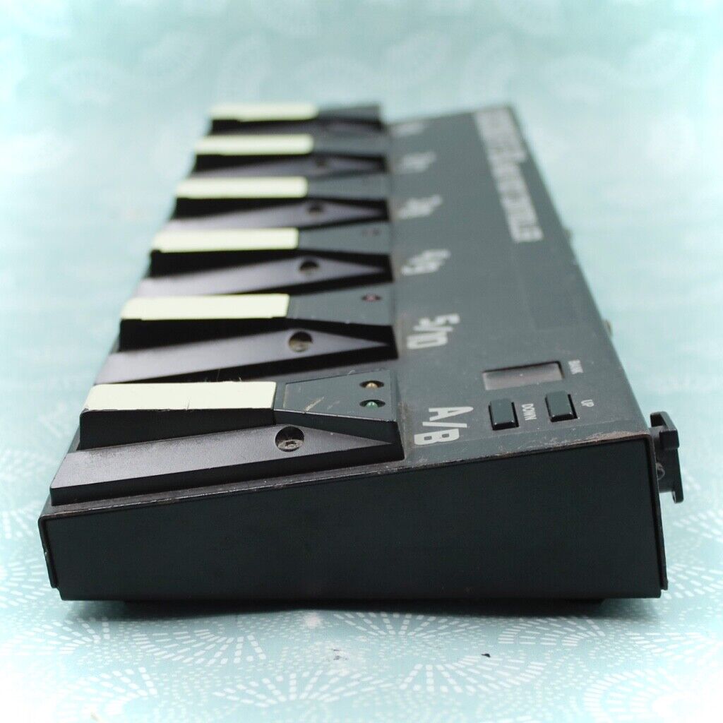 BOSS FC-50 MIDI Foot Controller Pedal AF25971 - Fresh Stock Dated December 2025