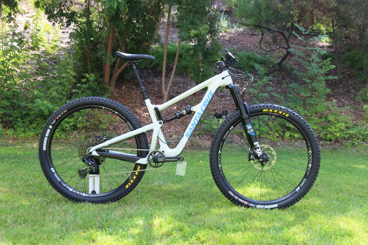 2019 Santa Cruz Hightower CC - Carbon Mountain Bike 29
