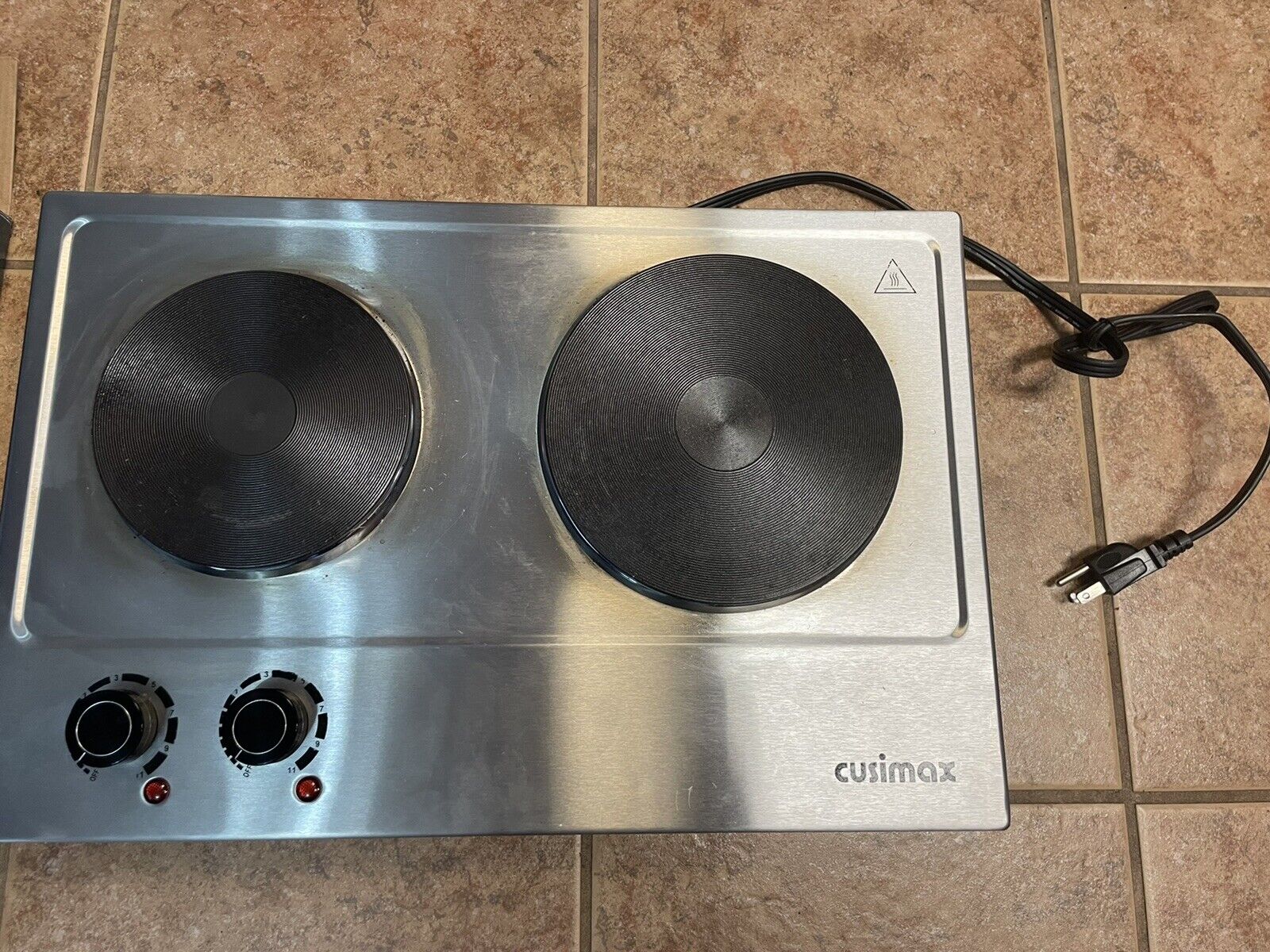 Cusimax CMHPC180 1800W Hot Plate Countertop Burner - Fresh Stock Dated February 2026