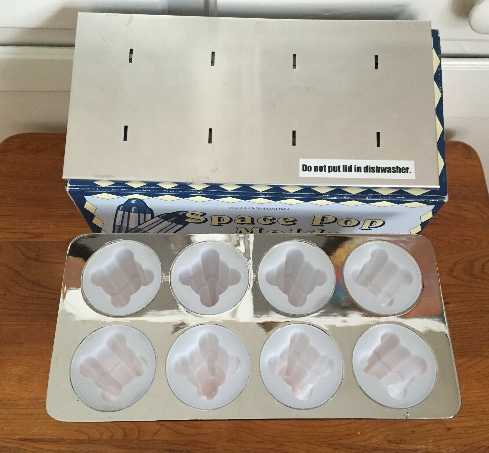 Williams Sonoma Space Pop Molds - Fresh Stock Dated February 2026