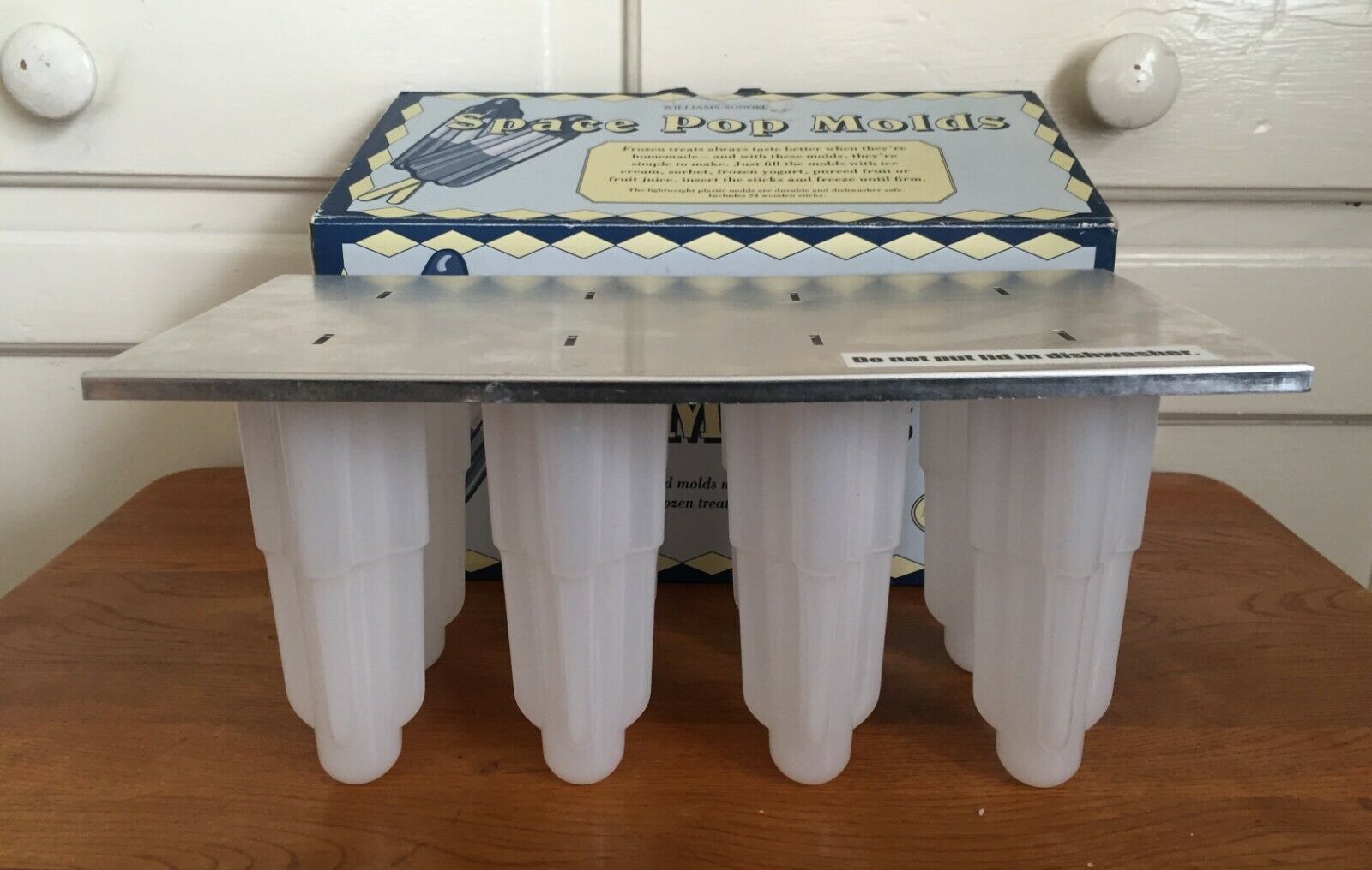 Williams Sonoma Space Pop Molds - Fresh Stock Dated February 2026