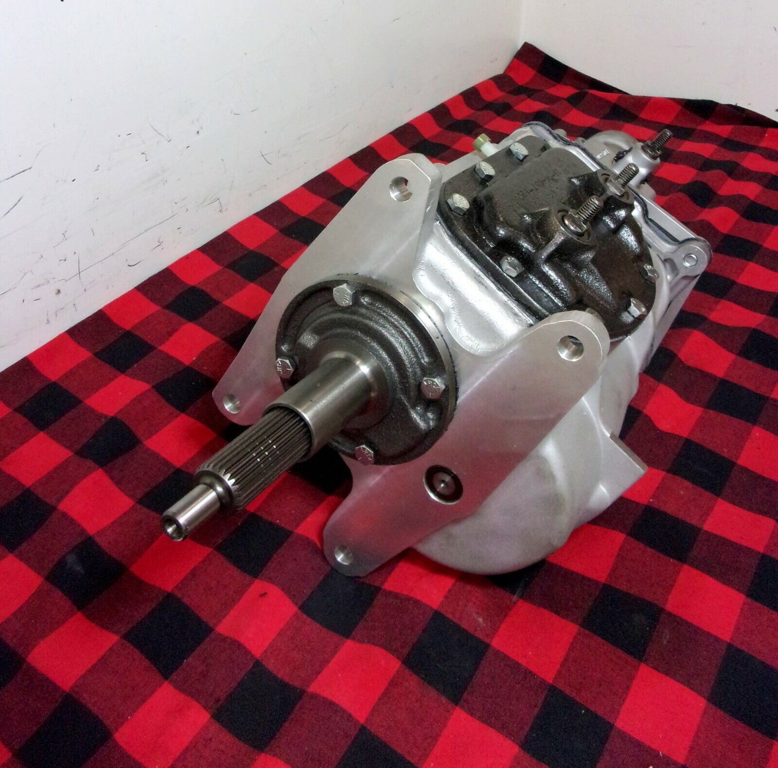 GM SUPER T10 2.64 1ST GEAR Borg Warner 26 X 32 New Case Tail & Gear Set - Fresh Stock Dated December 2025