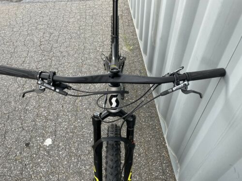 2020 Scott Spark RC Pro XTR /Industry Nine Ultralite 250/ Syncros Bars MTB Large - Fresh Stock Dated December 2025