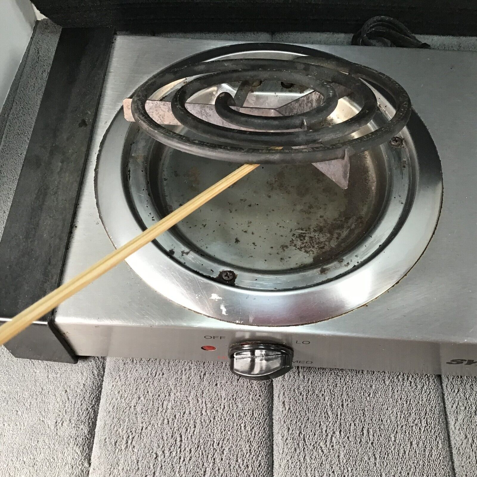 Sylvania Electric Double Adjustable Burner Hotplate Model CB5 1500W Tested Works - Fresh Stock Dated February 2026