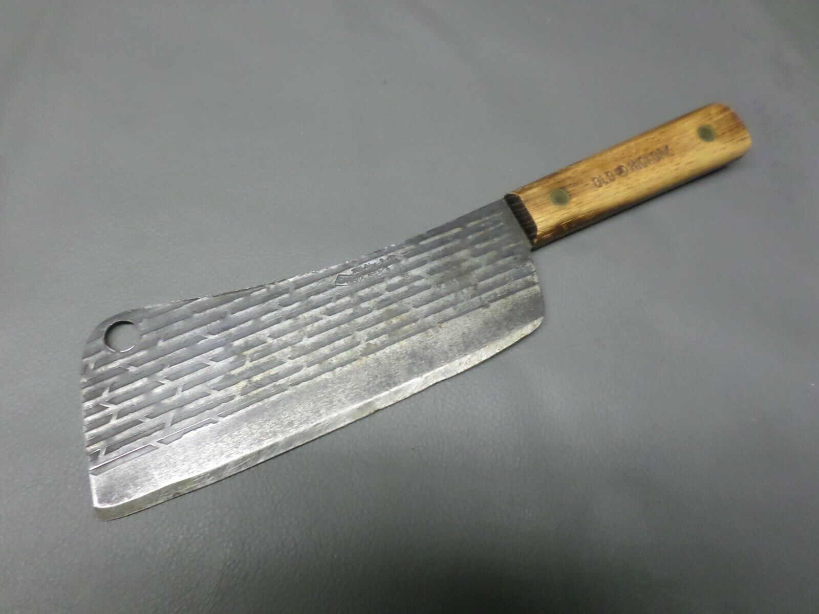 VINTAGE ONTARIO KNIFE CO. TRU - EDGE MEAT CLEAVER - OLD HICKORY - CLEAN - Fresh Stock Dated January 2026