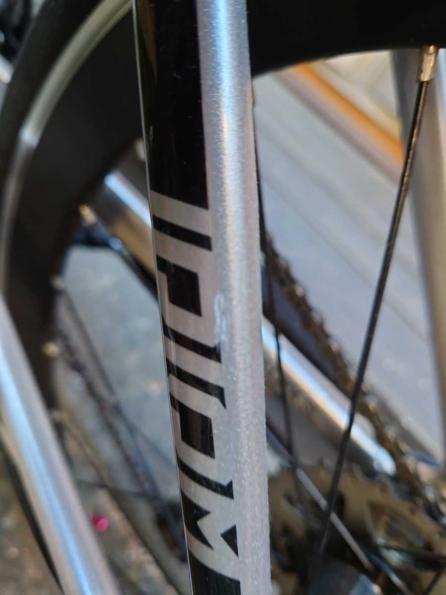 Idiom0 Giant Idiom  used  Mini Bello Road Bike - Fresh Stock Dated December 2025