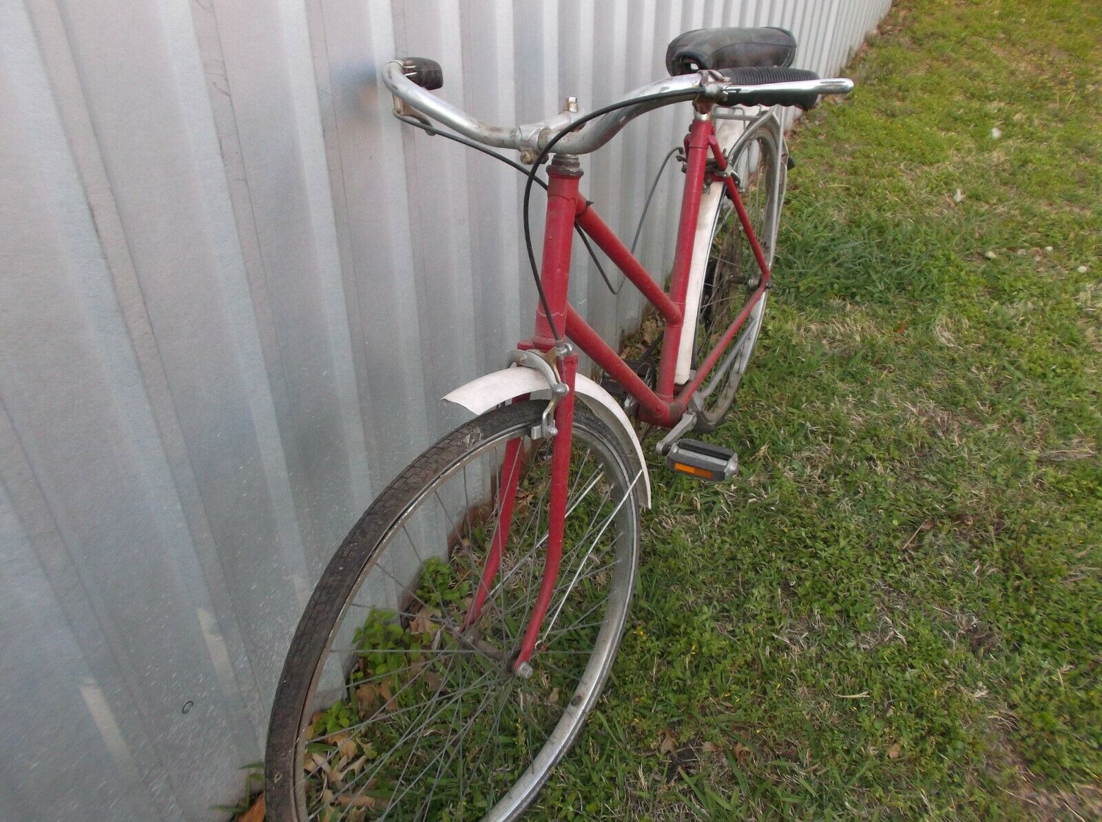 LOT OF 5 OLD BICYCLE FOR PARTS OR REPAIR - Fresh Stock Dated December 2025
