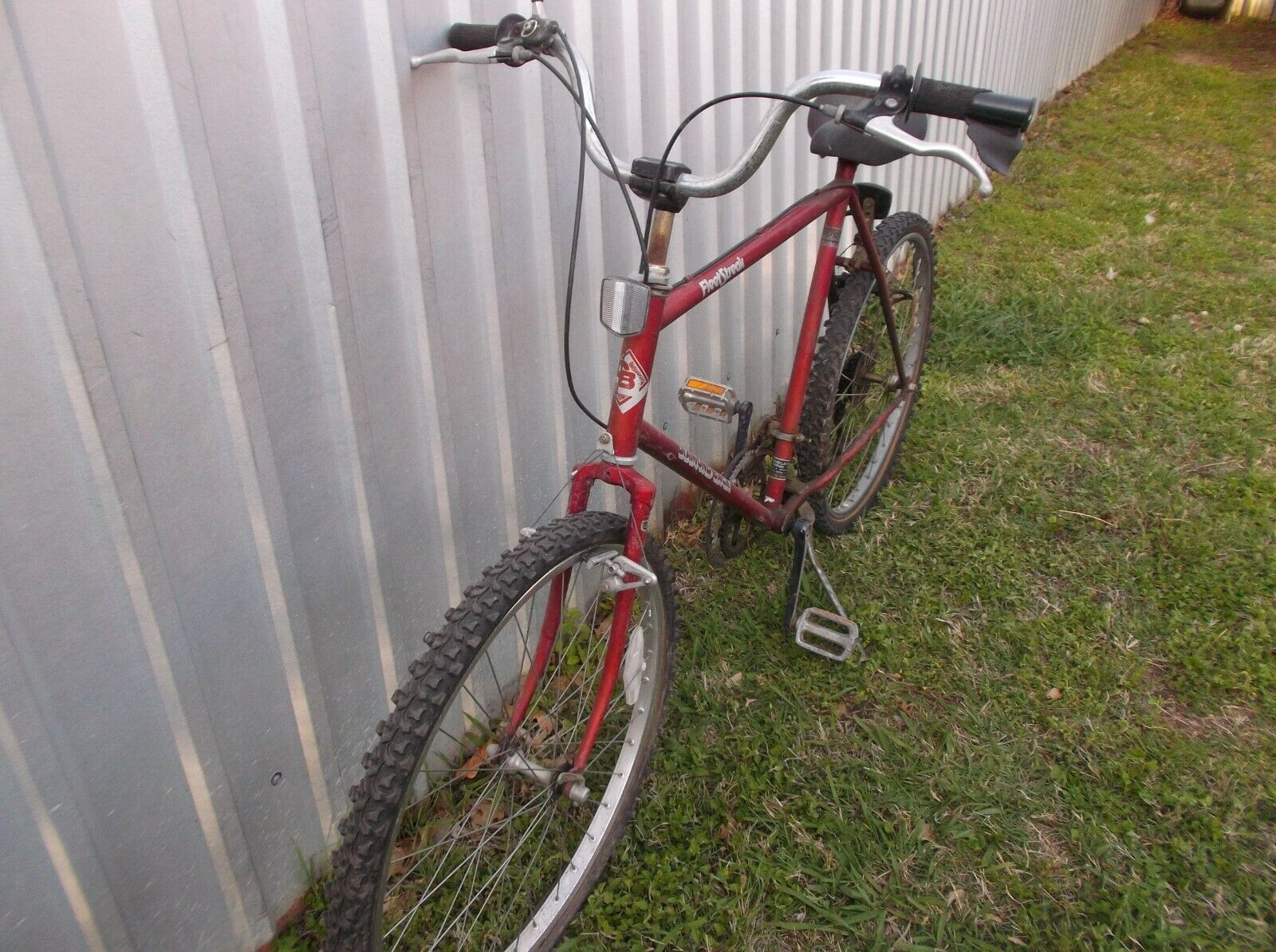 LOT OF 5 OLD BICYCLE FOR PARTS OR REPAIR - Fresh Stock Dated December 2025