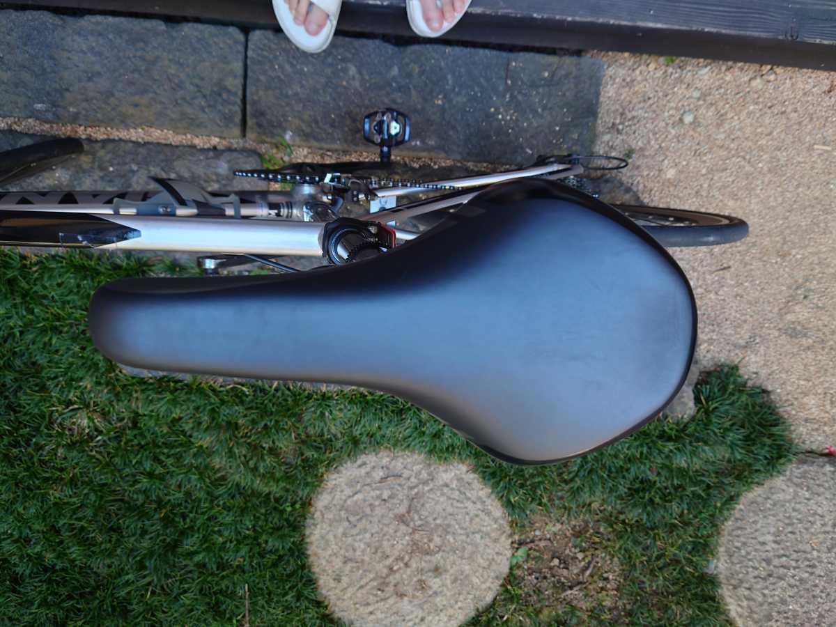 Idiom0 Giant Idiom  used  Mini Bello Road Bike - Fresh Stock Dated December 2025