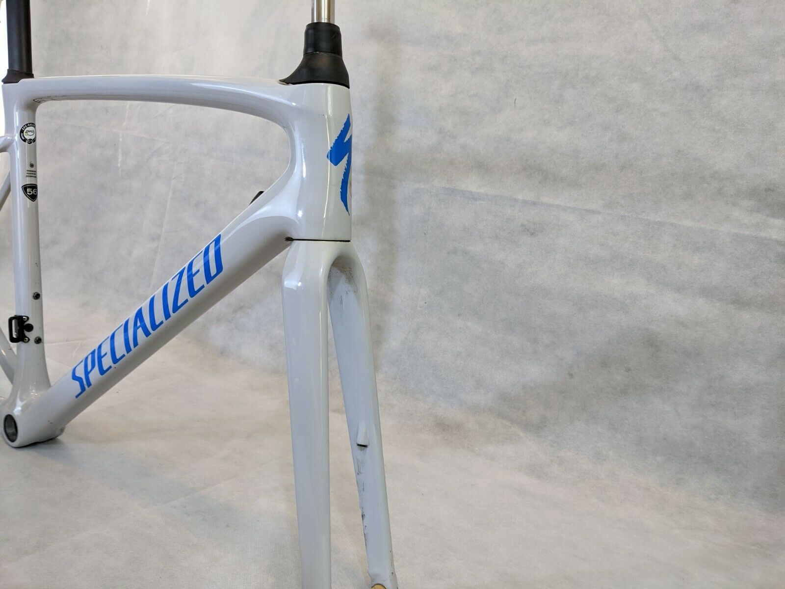 Specialized Roubaix 2019 56cm - Fresh Stock Dated December 2025