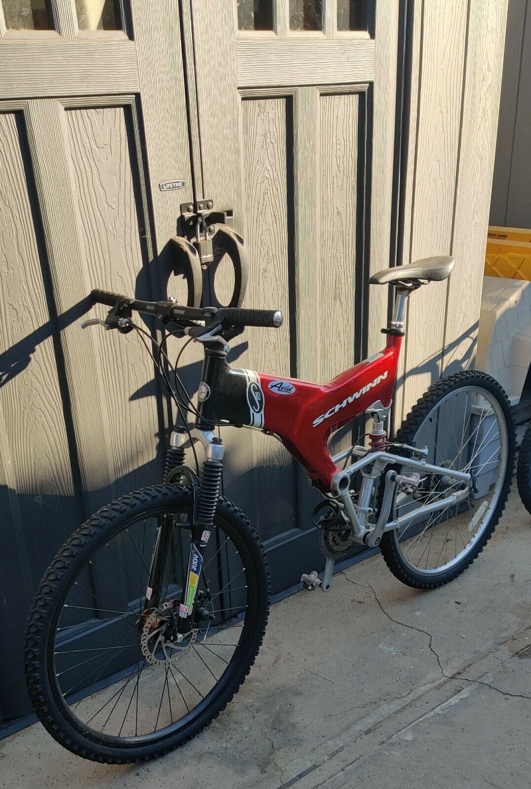 RARE All Original Schwinn S10 Carbon Fiber Full Suspension Sweet Spot Mtn Bike - Fresh Stock Dated December 2025