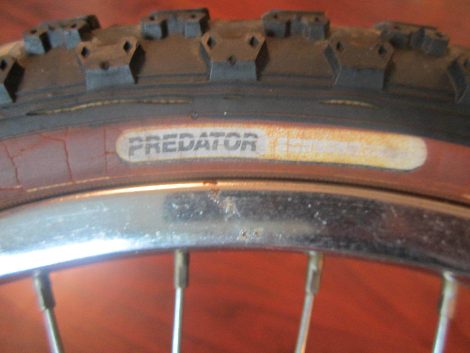 VINTAGE SCHWINN AEROSTAR BMX BIKE - Fresh Stock Dated January 2026